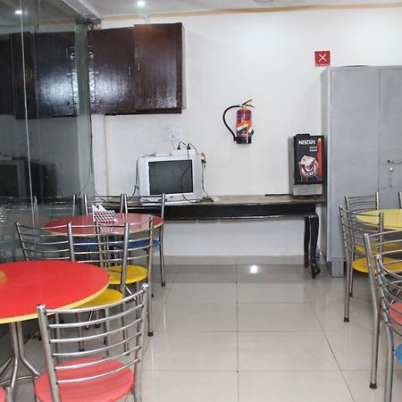 Hotel Dolls Inn Nainital Bagian luar foto