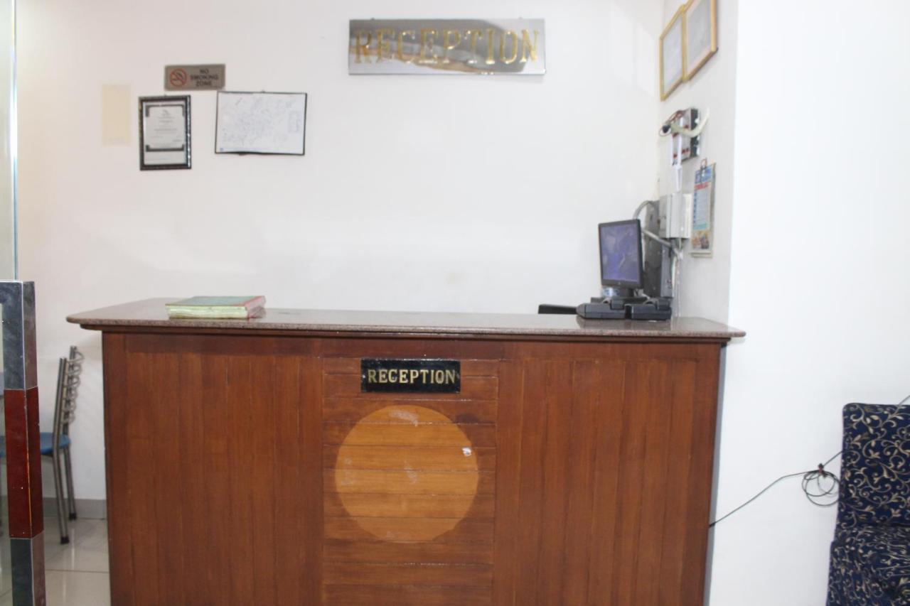 Hotel Dolls Inn Nainital Bagian luar foto
